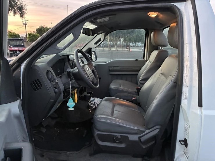 2013-ford-f250-image-10