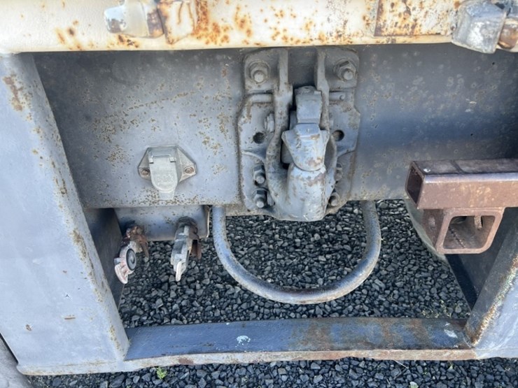 1976-comet-s/a-office-trailer-image-19