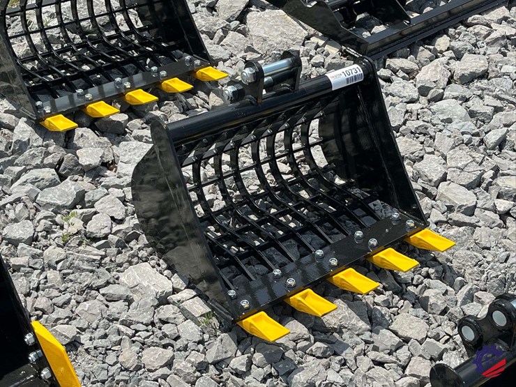 unused-2026-ce-24"-grid-bucket-image-7