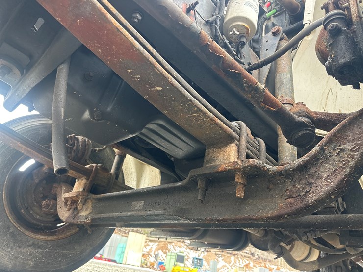 1998-massey-ferguson-8-image-63