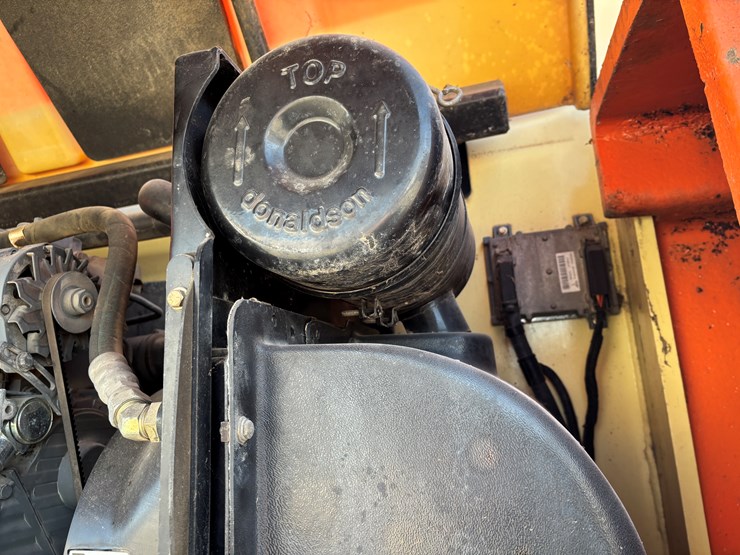 2007-jlg-1350sjp-image-34