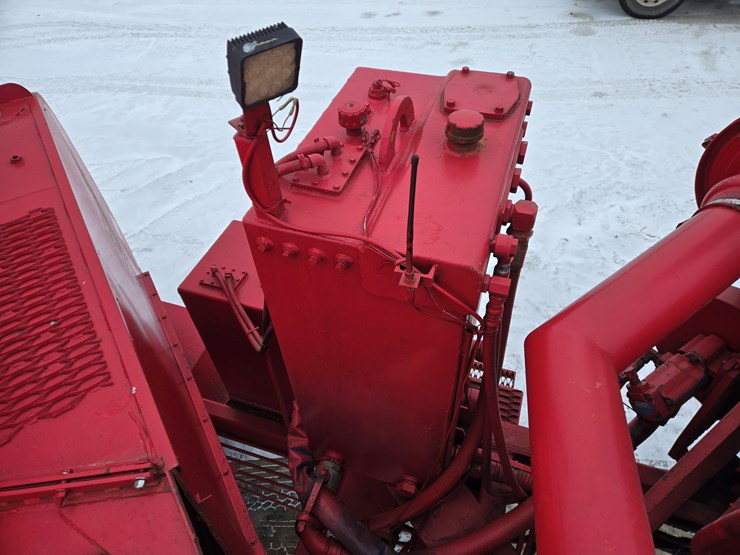 1994-massey-ferguson-8-image-26