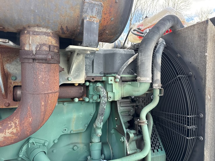 #2212-•-vovlo/marathon-320kw-generator-image-31