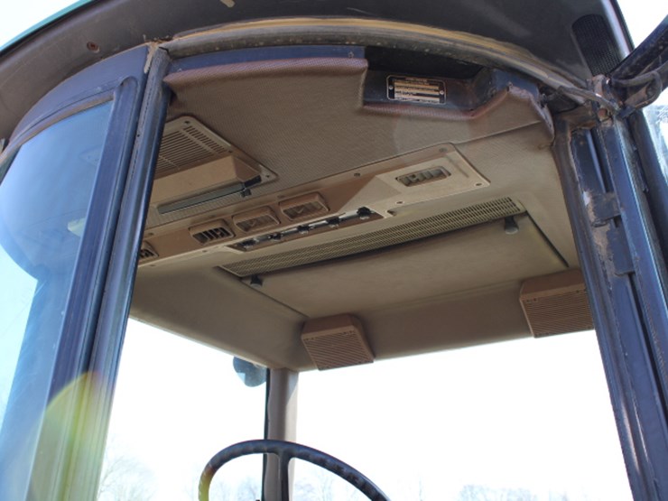 1985-john-deere-4850-image-41