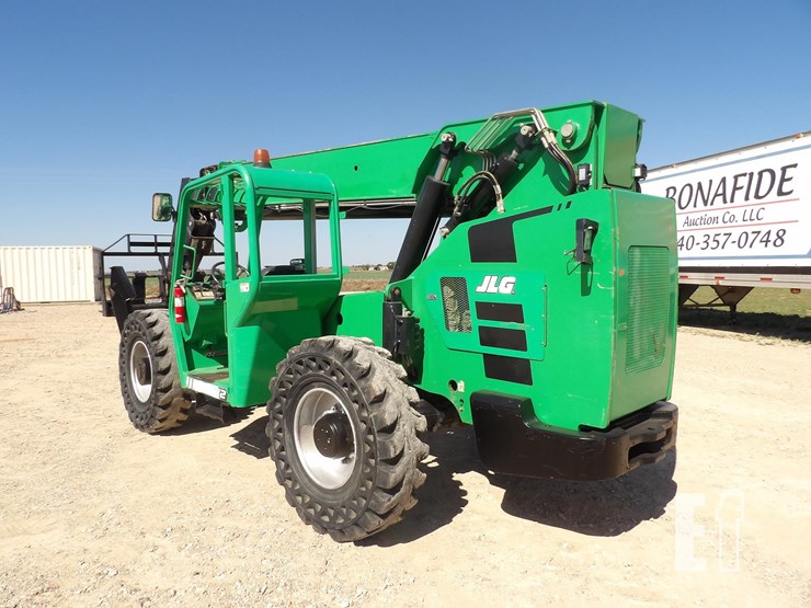 2017-sky-trak-10042-image-3