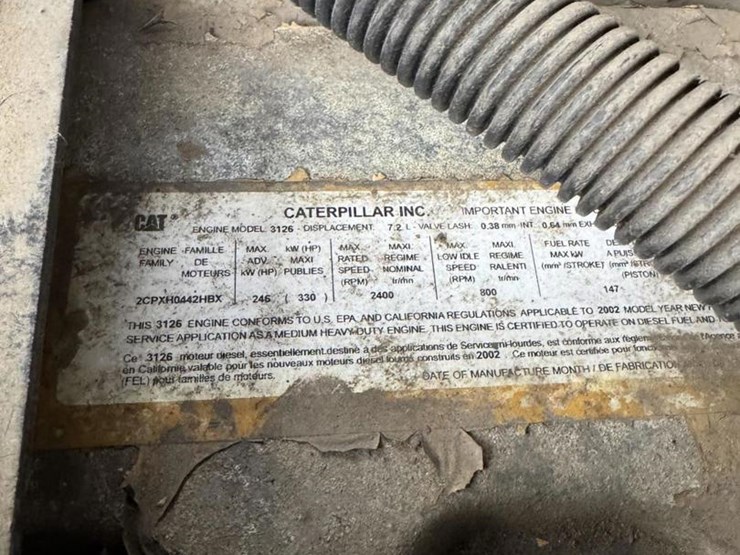 2003-peterbilt-330-image-73