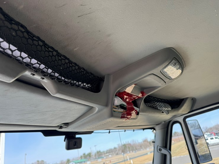 2014-international-4300-sba-image-39