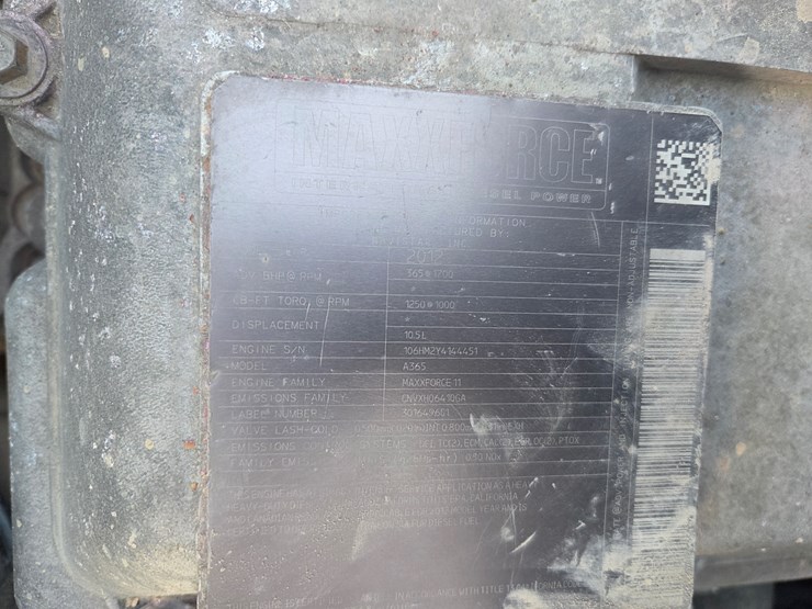 2012-international-7600-image-52