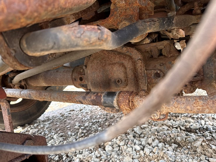 2011-ford-f350-image-24