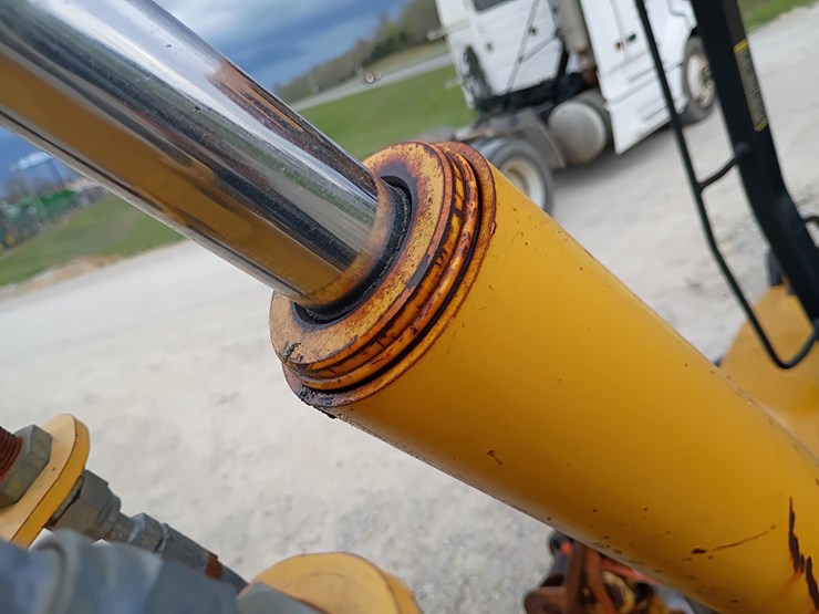 john-deere-110-image-62