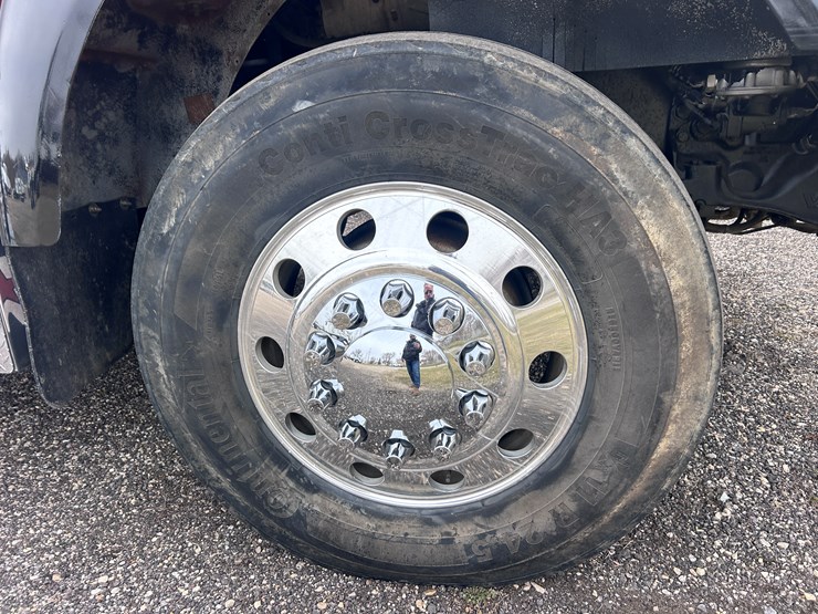 #1009-•-2012-western-star-conventional-4-sleeper-cab-truck-tractor-image-96