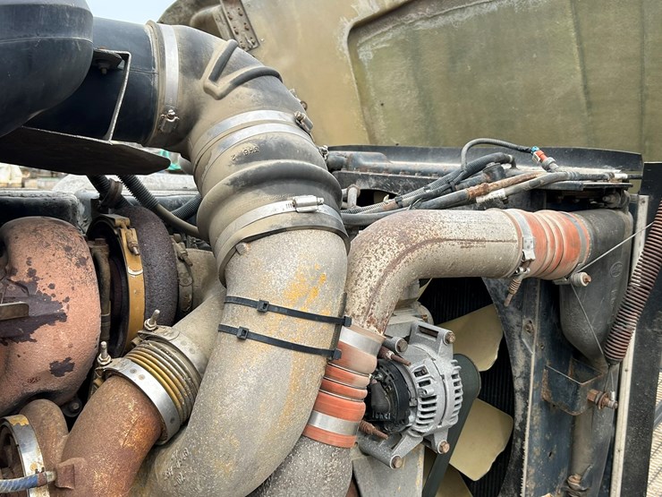 2006-caterpillar-c15-image-75