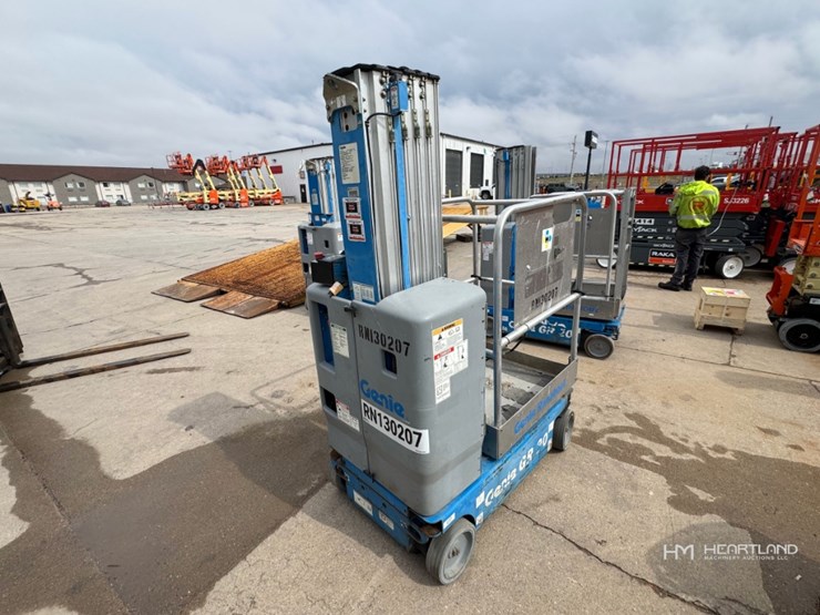 2013-genie-gr20-image-1