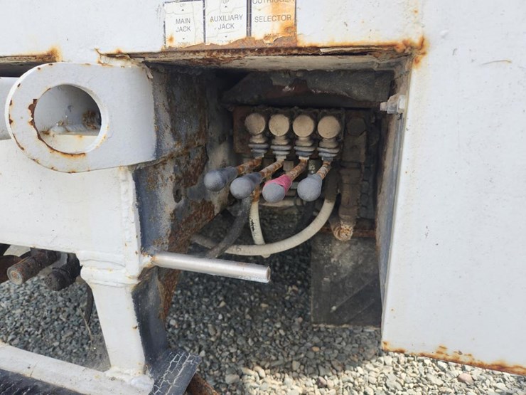 2002-international-4300-sba-image-53