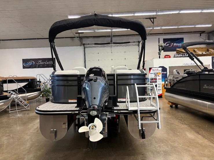 2025-g3-suncatcher-select-20rc-pontoon-image-4