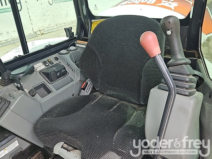 2021-bobcat-e42-image-31