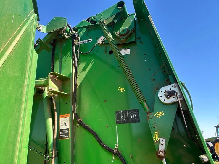 john-deere-569-image-29