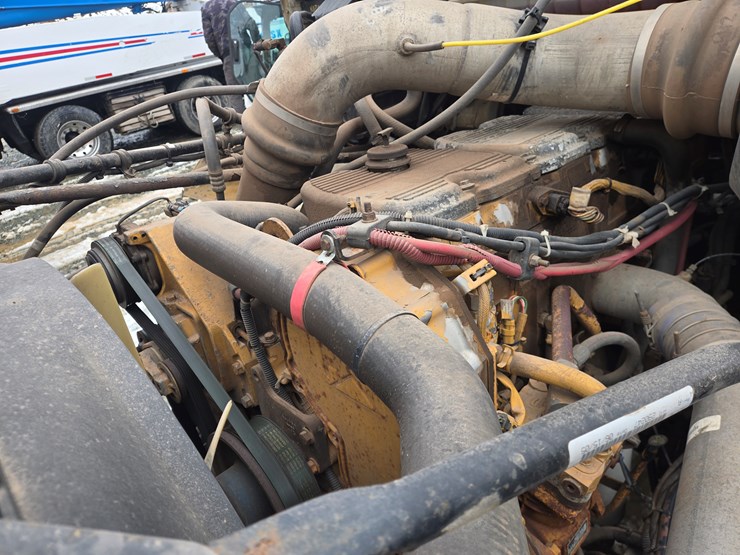 2006-caterpillar-c15-image-56