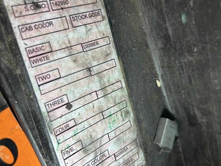 2012-peterbilt-386-image-29