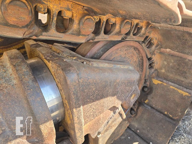 2006-caterpillar-d6r-xl-iii-image-27