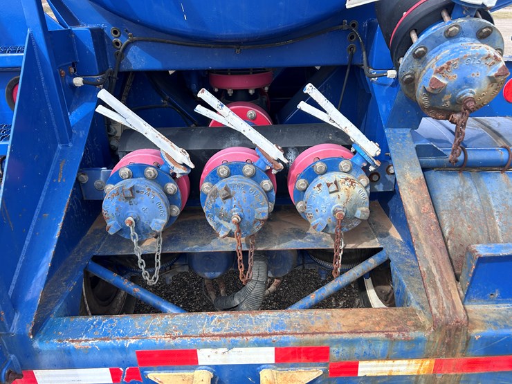 #1003-•-2017-worley-welding-works-tanker-trailer-image-24