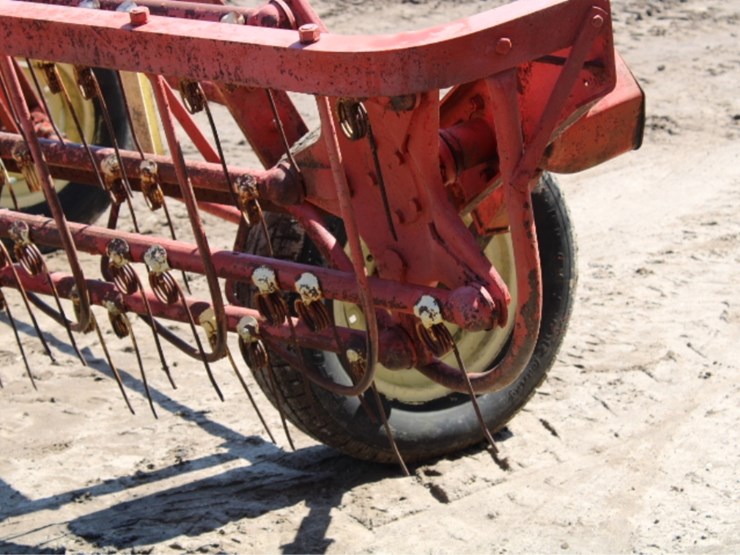 new-holland-55-image-7