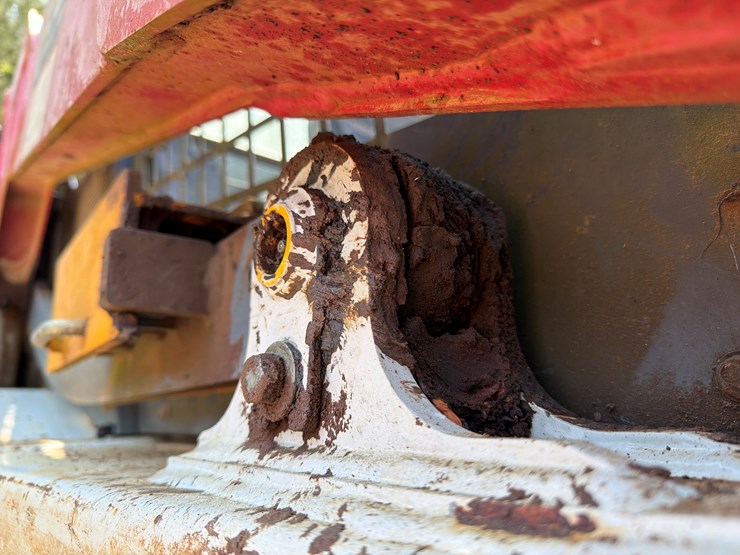 2016-takeuchi-tl10v2-image-35