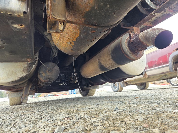 2005-kenworth-t600-image-42