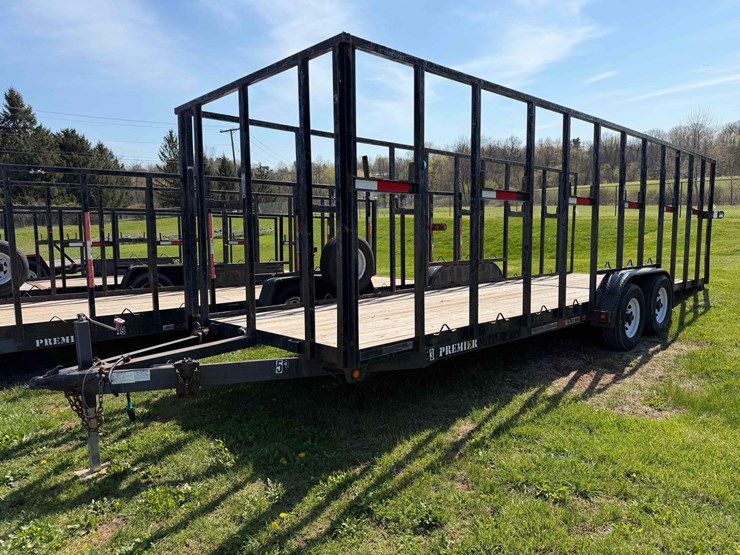 2011-premier-lt824-10k-tandem-axle-trailer-image-1