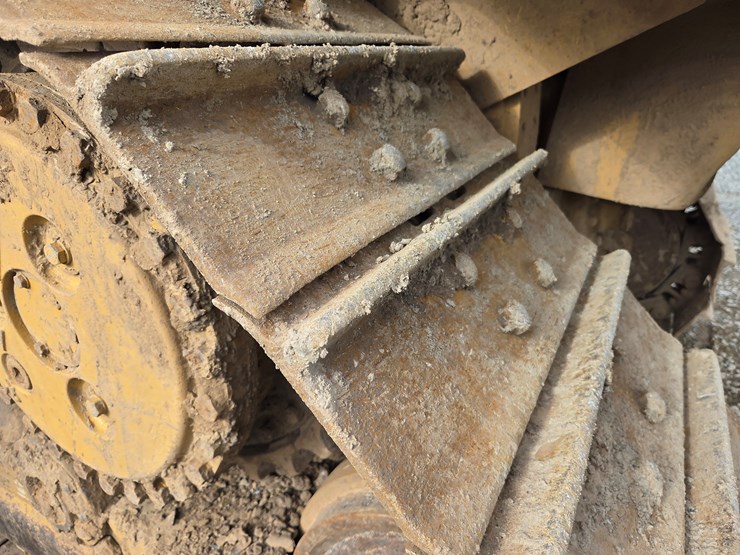 caterpillar-d6n-xl-image-53