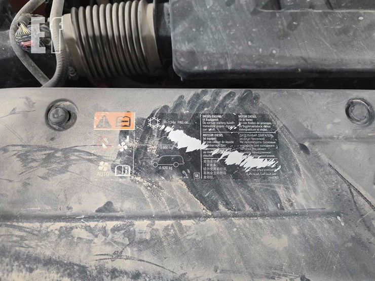 2015-chevrolet-silverado-1500-image-19