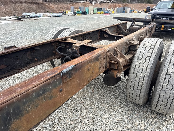 2002-international-4300-sba-image-39