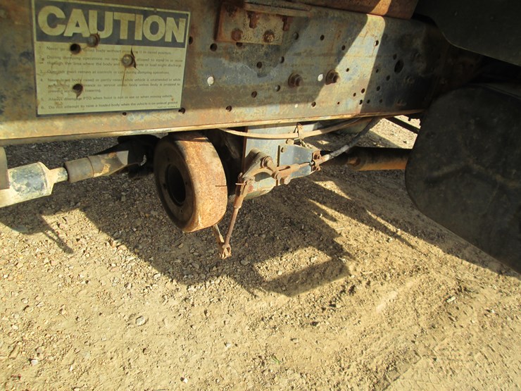 1981-international-s1800-image-13