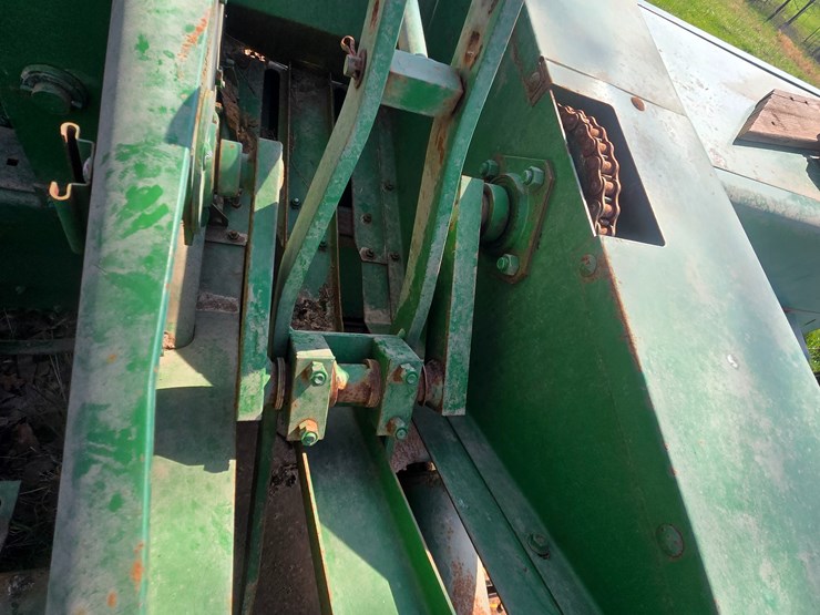 john-deere-327-image-21
