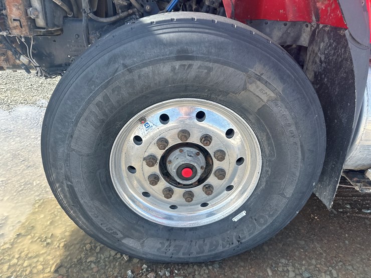 2012-international-7600-image-92