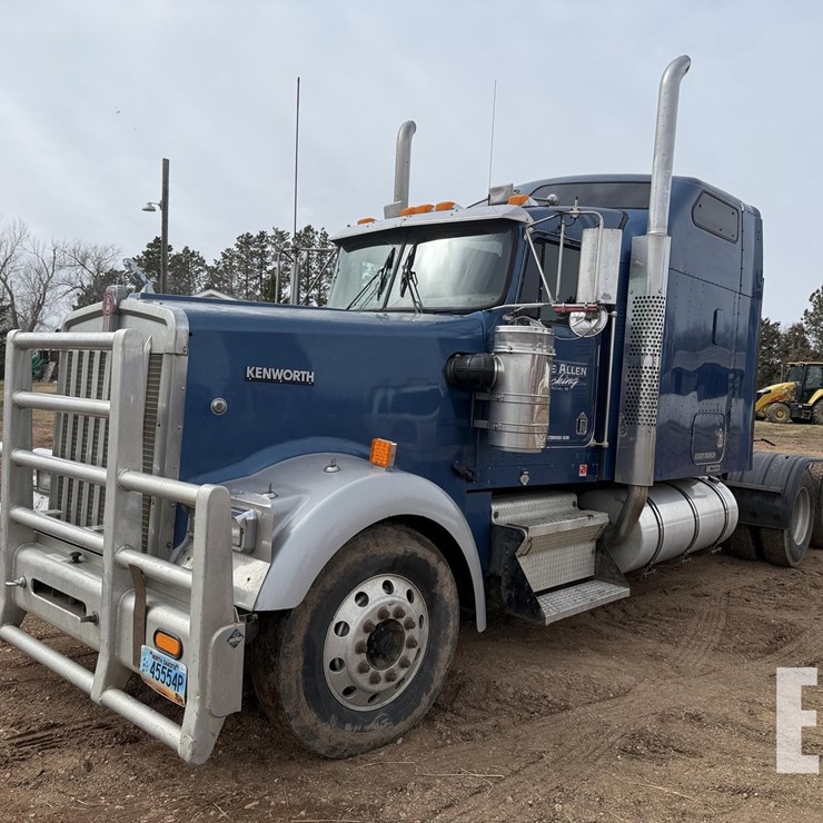 2005 KENWORTH W900