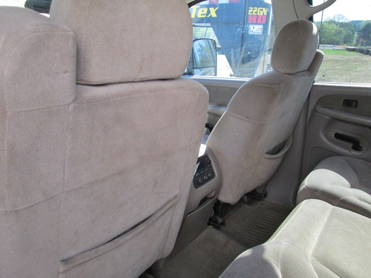 2001-gmc-1500hd-image-26