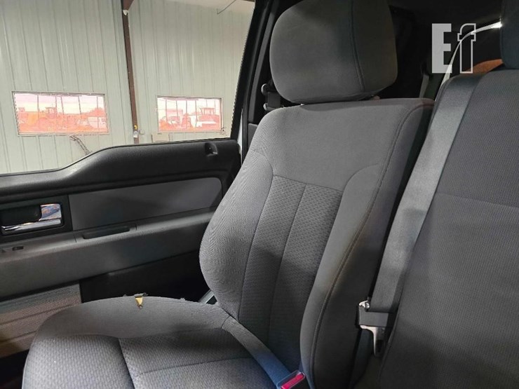 2013-ford-f150-xlt-image-25