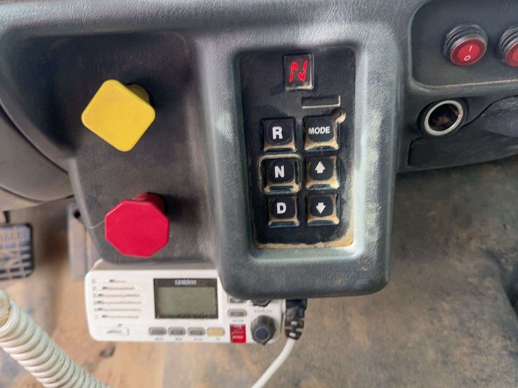 2002-ford-f650-image-22