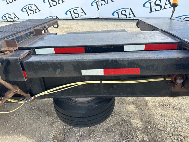 2010-massey-ferguson-8-image-49