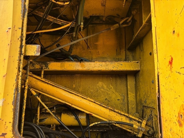 2006-kobelco-sk330-lc-image-25