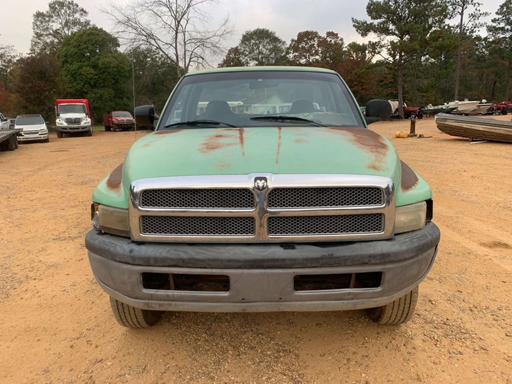 1996-dodge-ram-2500-image-5