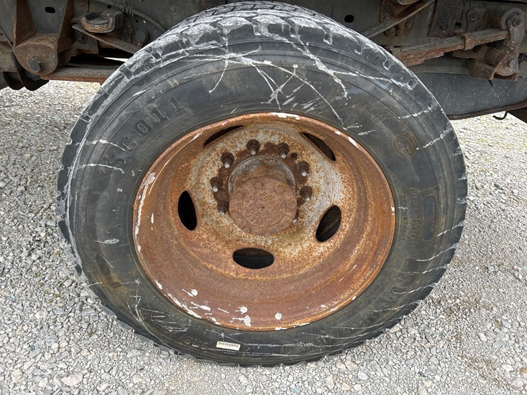 2012-ford-f450-image-52