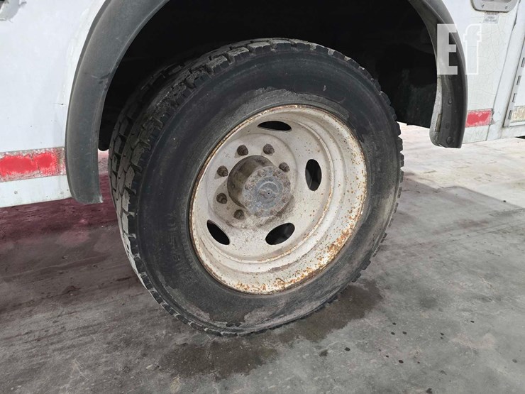 1999-ford-f450-image-26