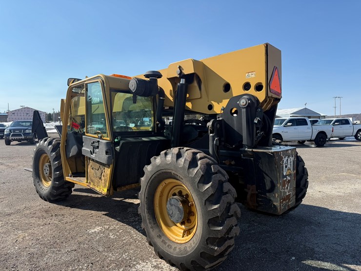 2007-caterpillar-tl1055-image-3