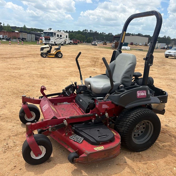 2017 Toro "300 Series" 60" Zero Turn Mower (1,441 Hours)