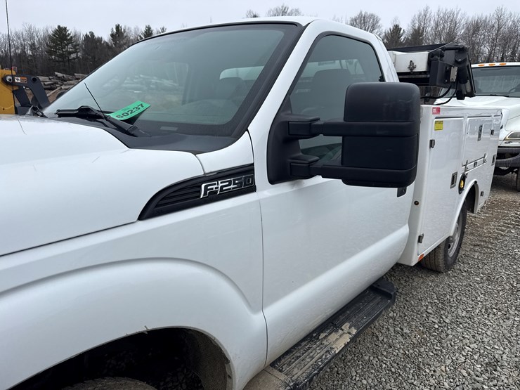 2015-ford-f250-image-18