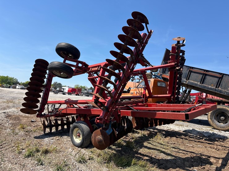 case-ih-3900dh-image-6