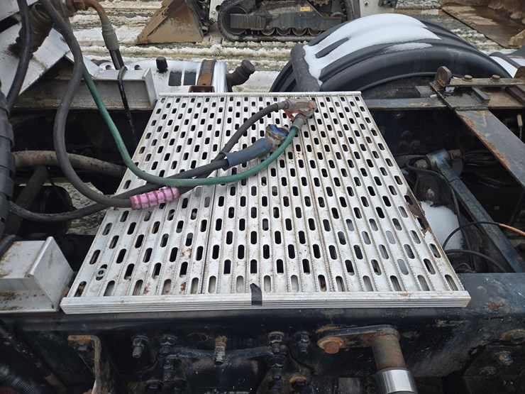 2006-caterpillar-c15-image-21