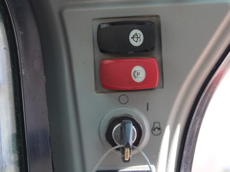 caterpillar-279d-image-5